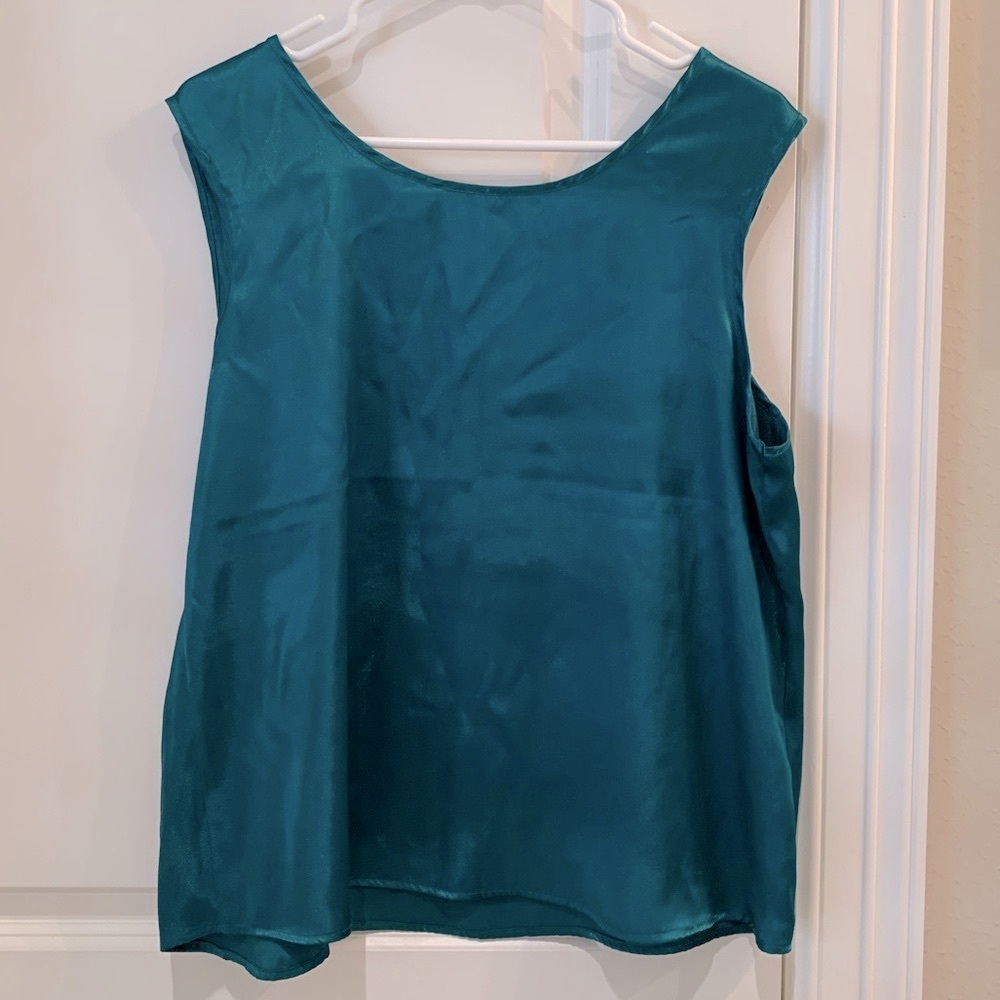 Victoria’s Secret Satin Pajama Set Emerald Green Size Medium - Picture 8 of 10